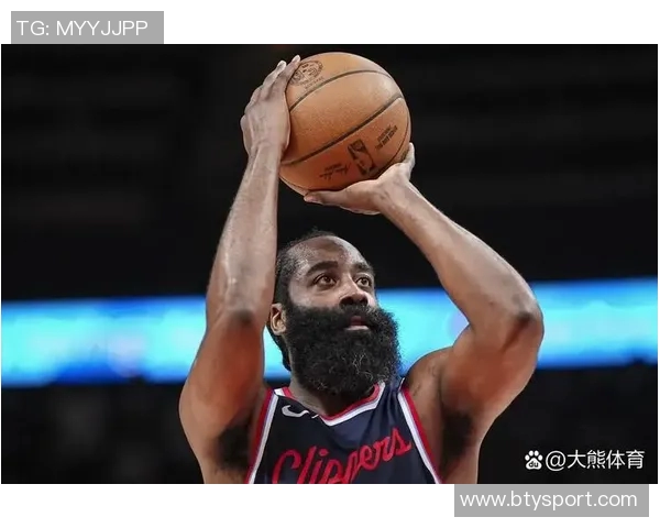 哈登谈休赛期努力与小卡合作目标新赛季良好开局