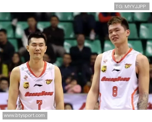 中国男篮新阵容揭晓高诗岩胡明轩领衔首发五虎冲击国际赛场