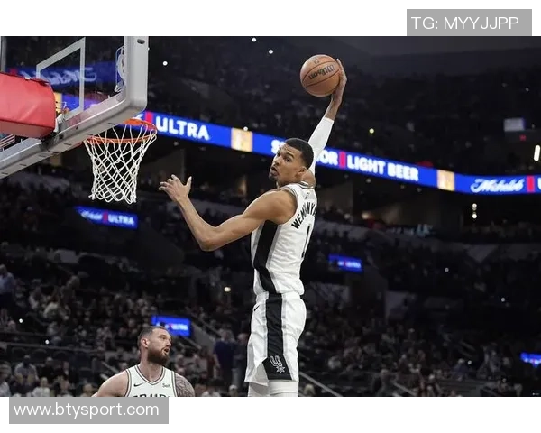 凯尔登坦言抢篮板不足责任在我身体对抗能力需提升 凯尔登坦言抢篮板不足责任在我身体对抗能力需提升