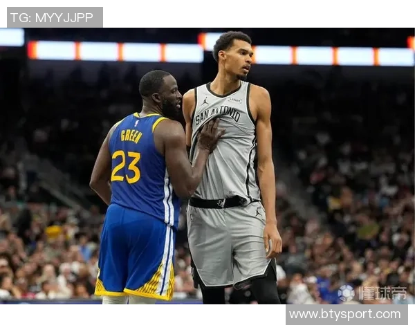 文班亚马解析关键三分球战术强调避免盲目突入人群造成复杂局面